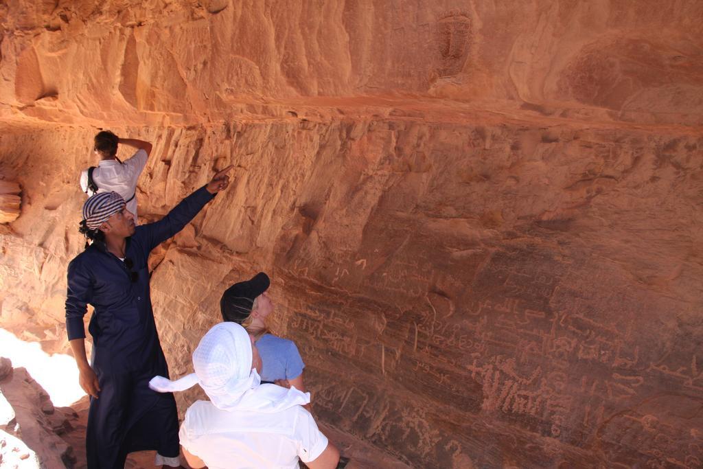 Wadi Rum Sleep Under The Stars Екстериор снимка